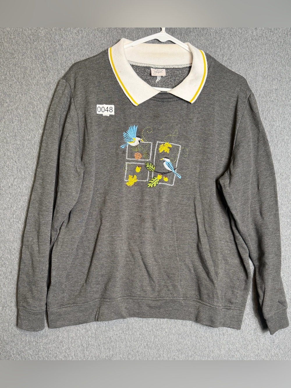 Gray Embroidered Bird Polo Sweater - L/XL